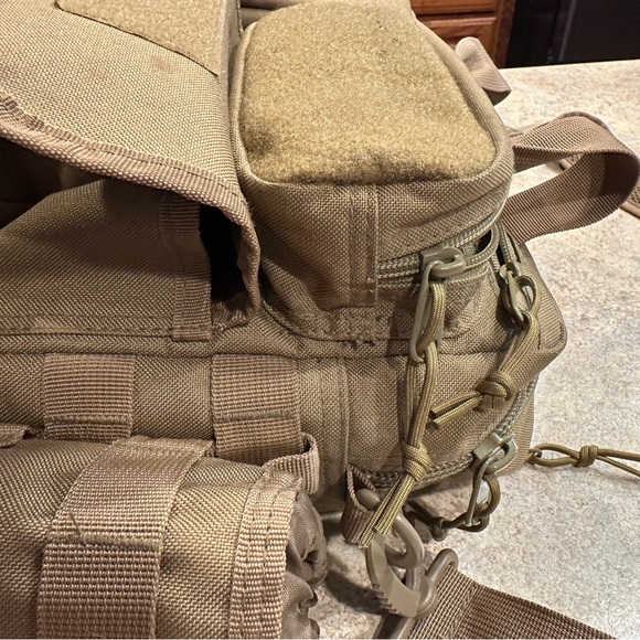 Tactical baby gear diaper bag - Picture 4 of 10
